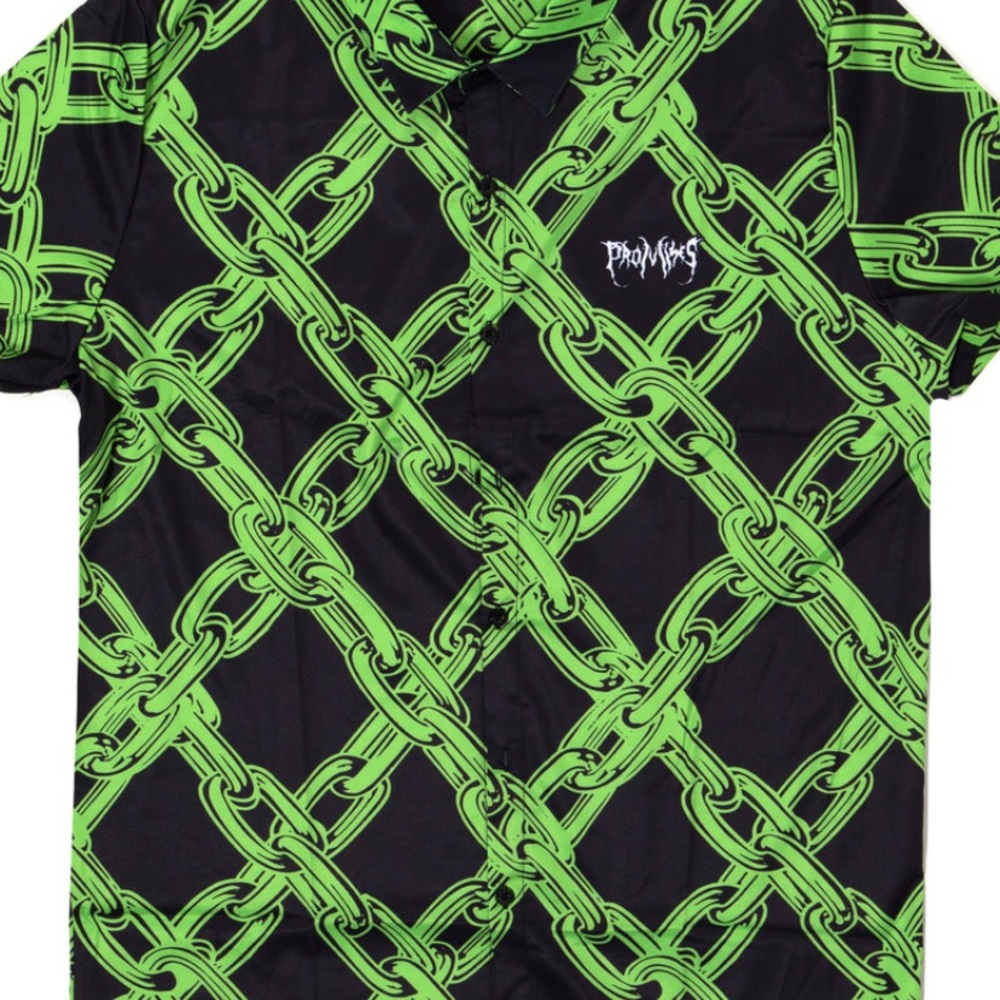 Graphics of chainlink button up